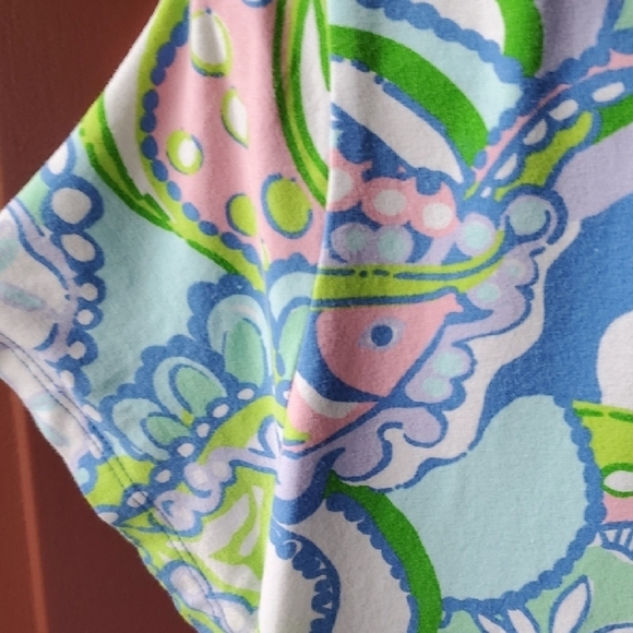 Lilly Pulitzer Blue and Green Fitted Short Sleeve Tee - Picture 8 of 11